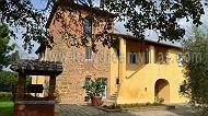ANTIKE VILLA mit Weinbergen und Olivenhainen zum Verkauf - Luxusvilla bezugsfertig - Monte San Savino Toskana